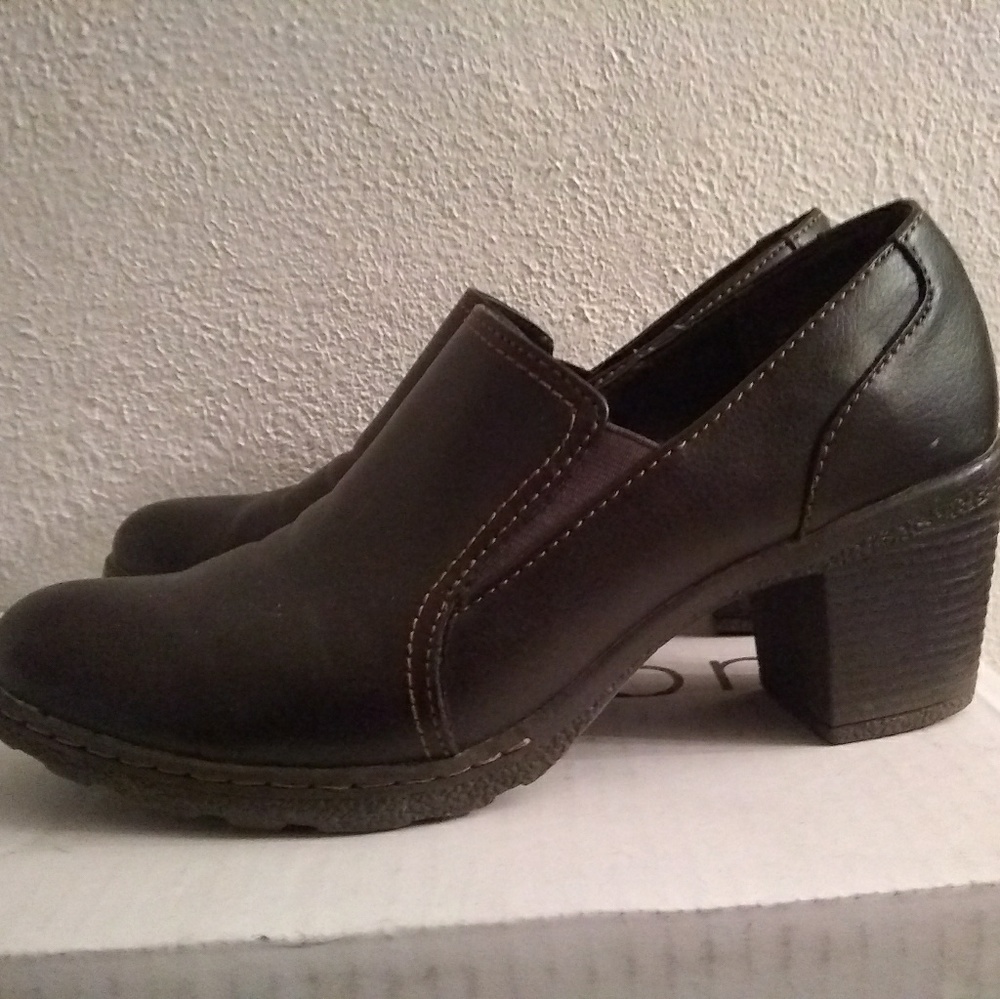 Merona heeled loafers